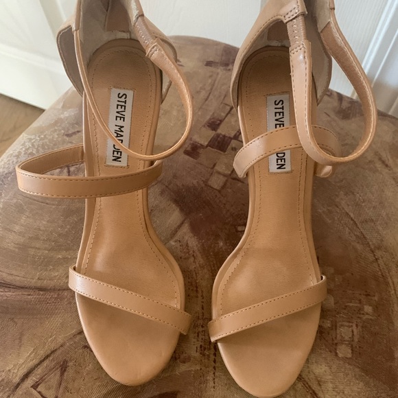 Steve Madden 3 strap sandals - Picture 2 of 5